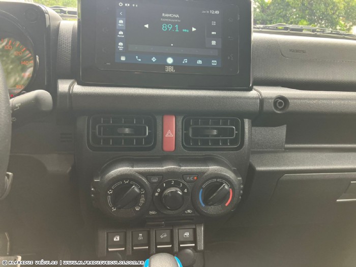 Suzuki JIMNY SIERRA SPORT 2023/2024